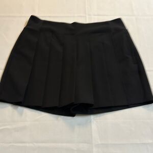 Athleta Classic Black Pleated Skort Size 16